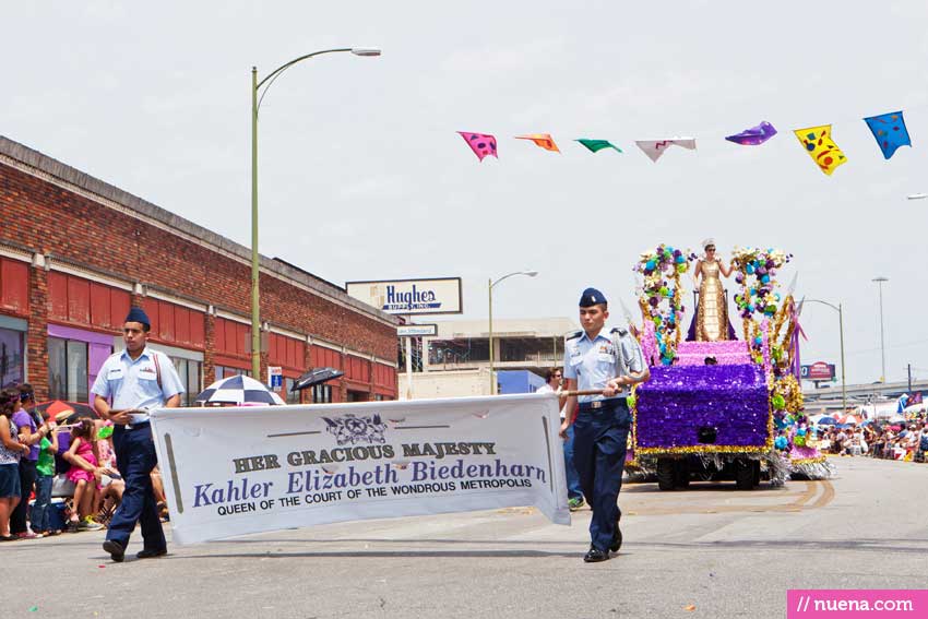 San Antonio - Fiesta Parade | Nuena Photography